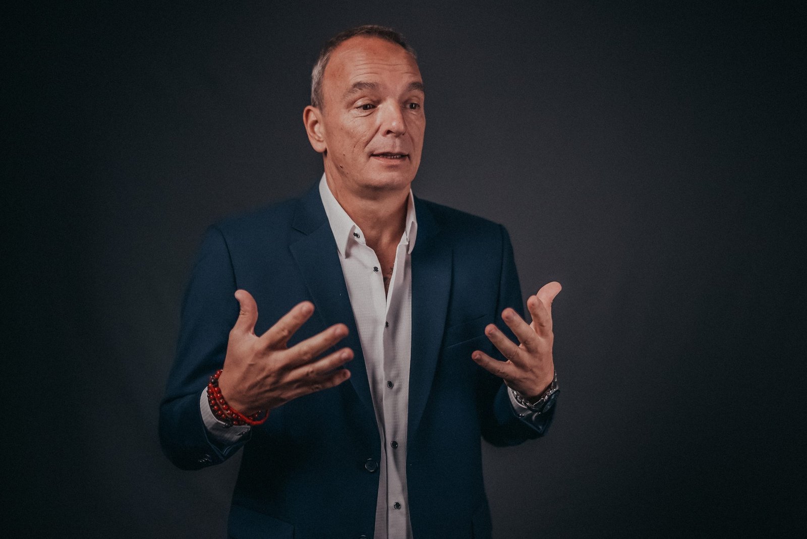 GA Suite widening hands